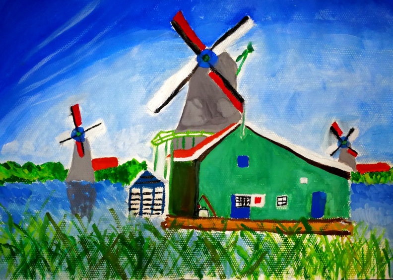 628 76-87 赵伊洋，9岁，荷兰村庄里的风车.jpg
